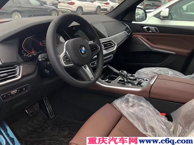 19款宝马X5加规版 21轮/豪华包/M运动包现车82.5万劲惠