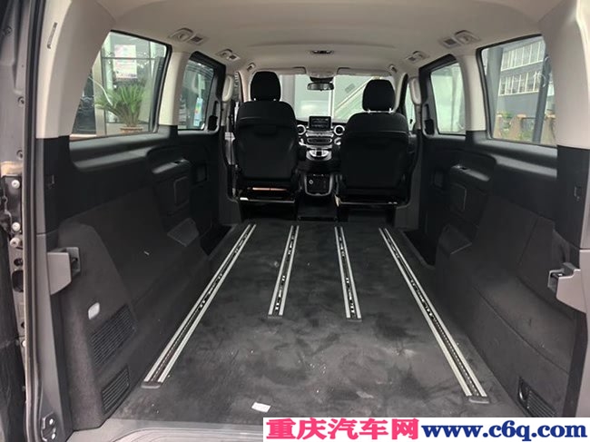 19款奔驰V250中东版 金属漆/17轮/双电动门现车44.5万