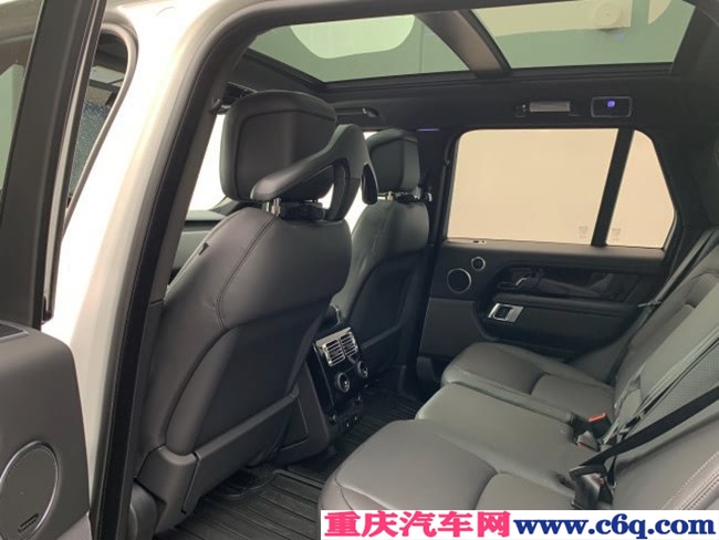 2019款路虎揽胜3.0T行政版 保税区现车优惠促
