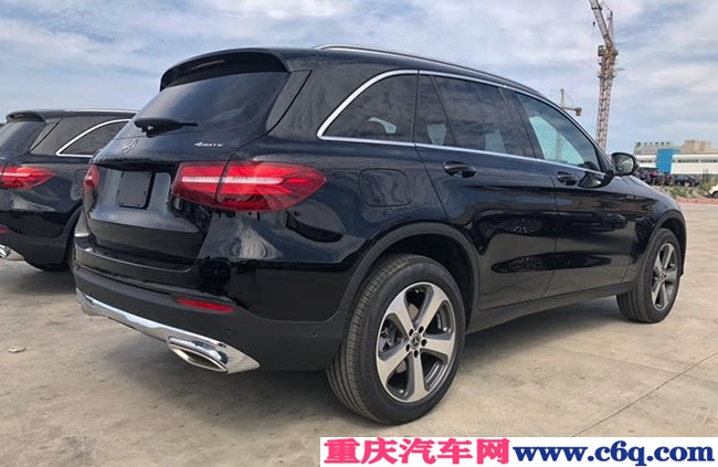 19款奔驰GLC300墨规版 19轮/氙灯/全景天窗现车38.5万
