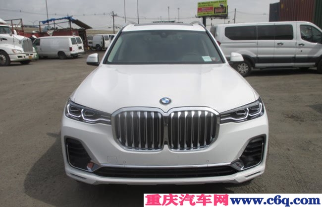 2019款宝马X7美规版 21轮/寒冷包/停车辅助包现车90万