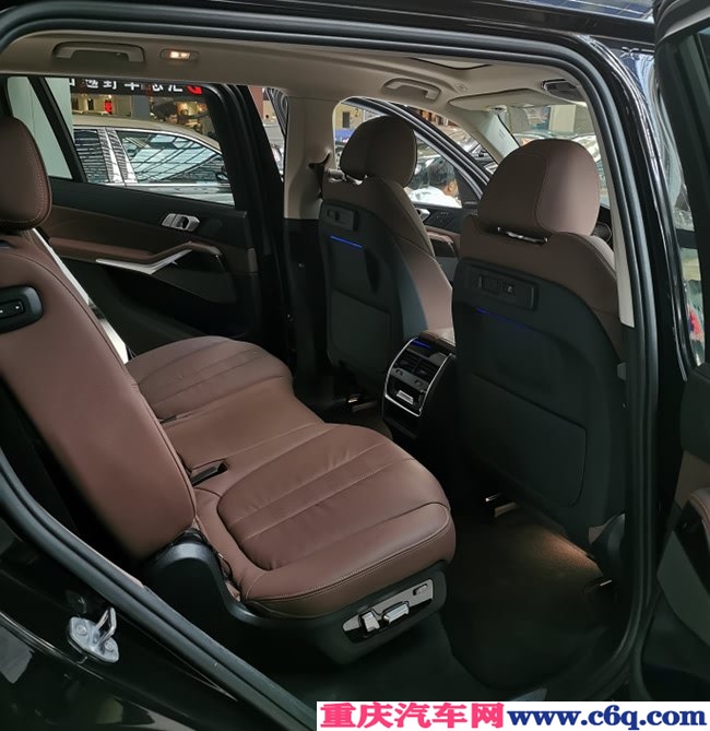 2019款宝马X7美规版 七座/停辅包/高级包/21轮现车95万