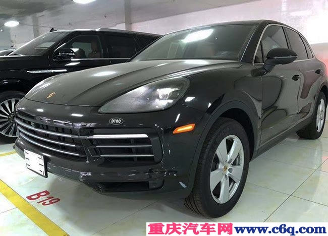 2019款保时捷卡宴加规版 环影/金属漆/全景现车82.5万