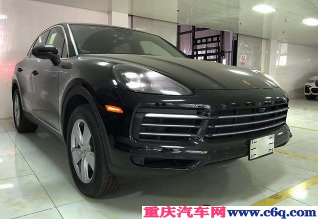 2019款保时捷卡宴加规版 环影/金属漆/全景现车82.5万