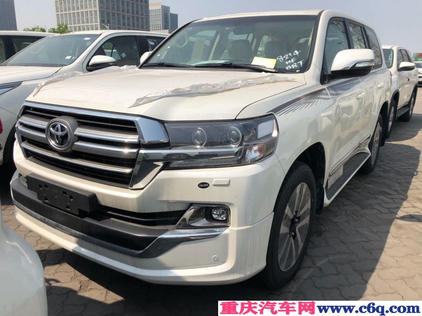 2019款丰田酷路泽4600中东版 V8现车优惠来袭