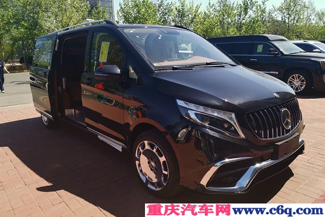 2018款奔驰V250中东版 四座/17轮/迈巴赫座椅现车75万