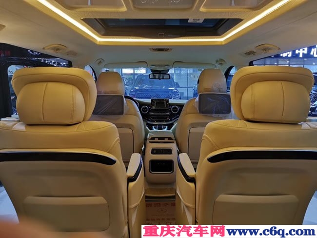 18款奔驰V250中东版 天窗/航空座椅/沙发床现车62.8万