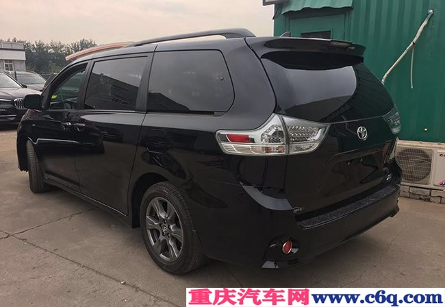 2020款丰田塞纳3.5L四驱运动版 18轮/科技包现车53.5万