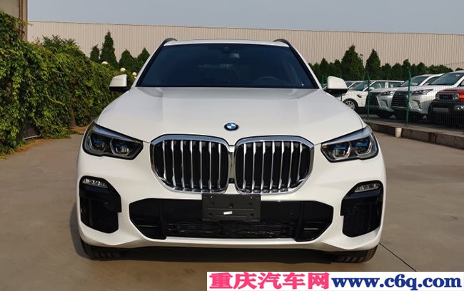 2019款宝马X5M加规版 大豪华包/M运动包/全景现车76万