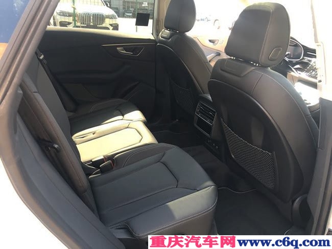平行进口19款奥迪Q8加规版 20轮/环影/驾辅包现车79万