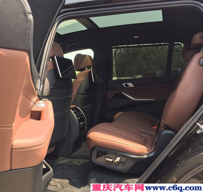 19款宝马X7加规版 卓越豪华包/M运动包/全景现车105万