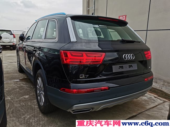 平行进口车19款奥迪Q7欧规版 18轮/5座/全景现车54.5万