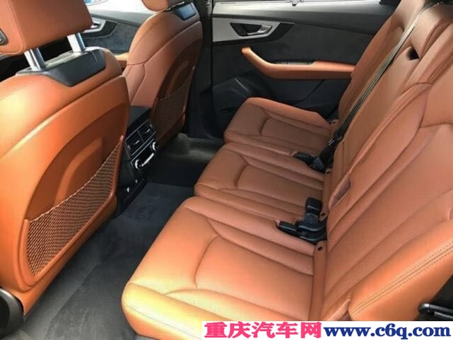 2019款奥迪Q7加规版 20轮/环影/黑耀包/动态包现车63万