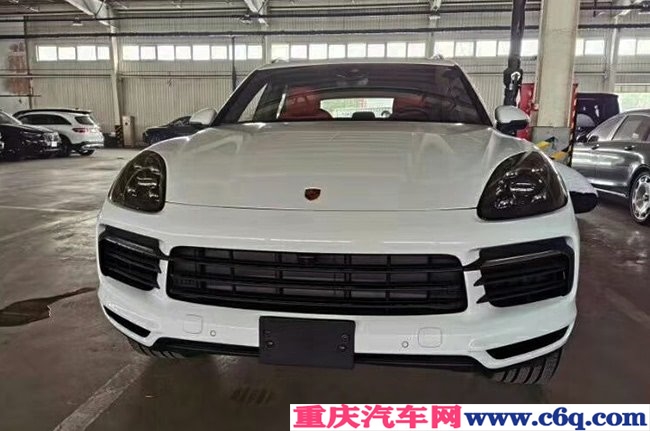 2019款保时捷卡宴3.0T加规版 大豪华包/21轮现车95.5万