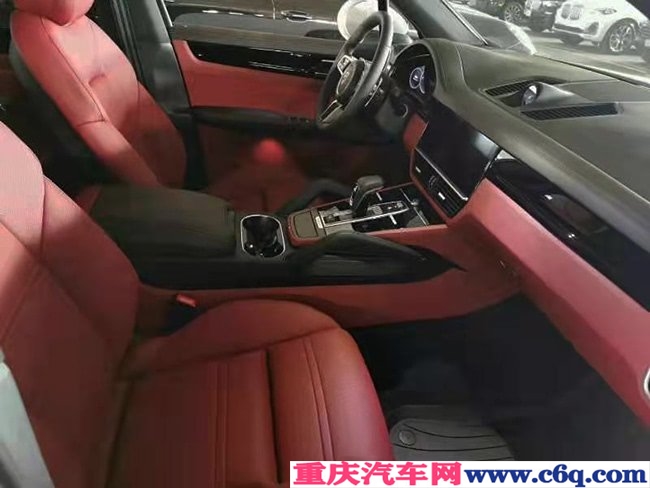 2019款保时捷卡宴3.0T加规版 大豪华包/21轮现车95.5万