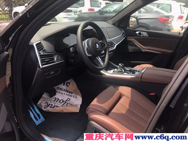 2019款宝马X7加规版 驾辅包/豪华包/M运动包现车94.5万