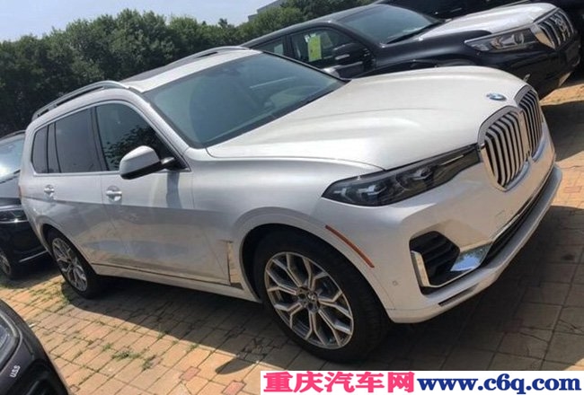 2019款宝马X7美规版 寒冷包/停辅包/金属漆现车89.8万