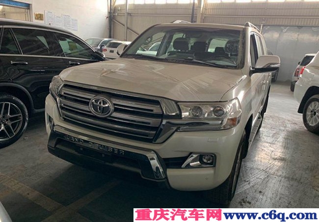 2019款丰田酷路泽4500中东版 柴油版现车优惠起航