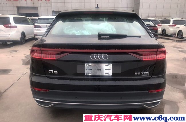 2019款奥迪Q8中东版 19轮/LED大灯/全景天窗现车69.5万
