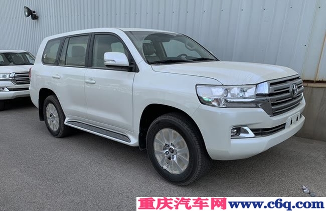 2019款丰田酷路泽4600中东版 18轮/8气囊/天窗现车88万