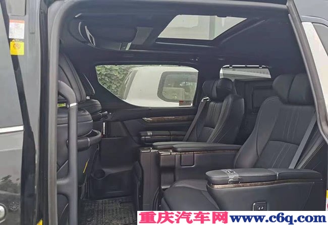 2019款丰田埃尔法3.5L保姆车 港口现车乐享极致