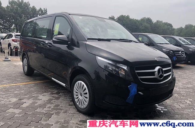 19款奔驰V250中东版 17轮/双电动门/舒适悬挂现车42万
