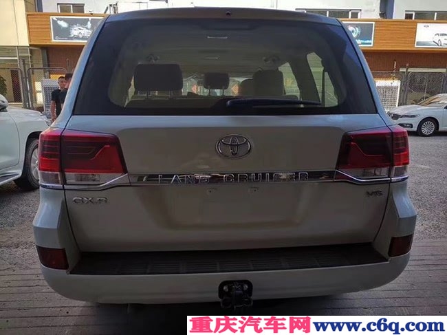 2019款丰田酷路泽4000中东版 18轮/7座/冰箱现车62.5万