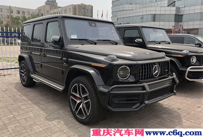 2019款奔驰G63AMG加规版 4.0T现车热卖震撼呈现