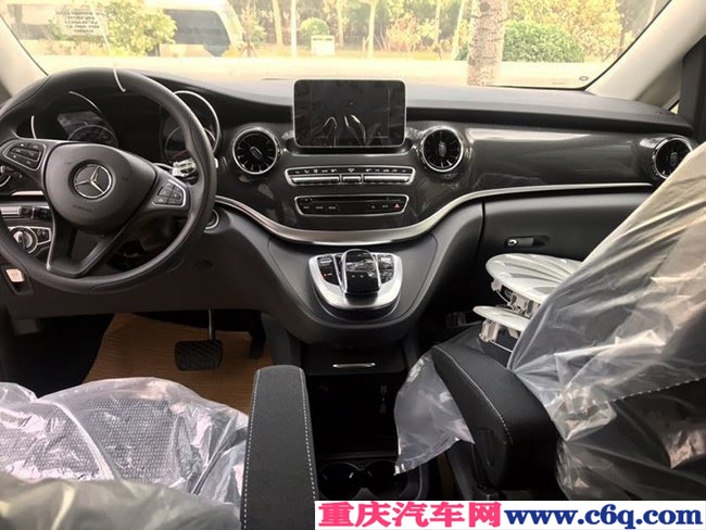 2020款奔驰V250中东版 17轮/双电动门/7座手续现车43万