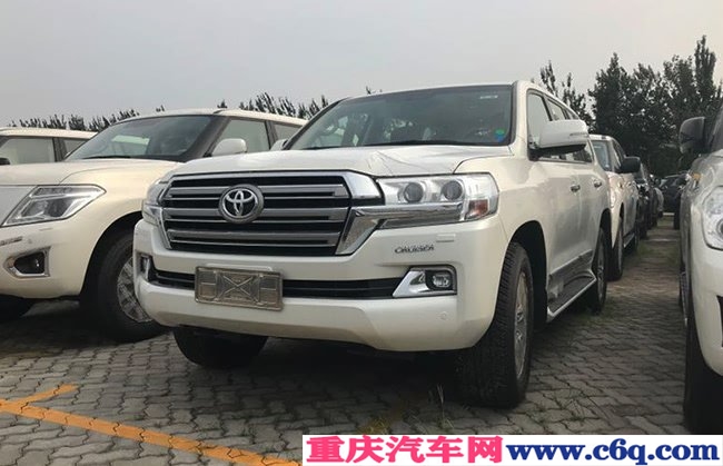 2019款丰田酷路泽4500中东版 7座/8气囊/天窗现车97万