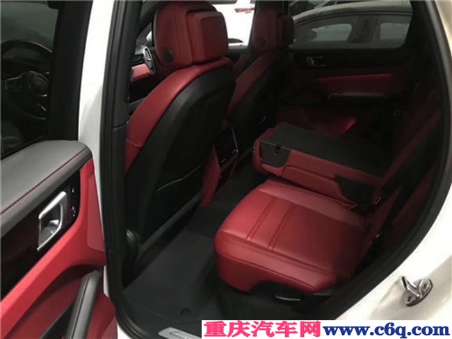 2019款保时捷卡宴3.0T加规版 重庆现车乐享极致