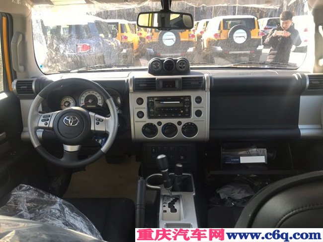 2019款丰田FJ酷路泽4.0L中东版 现车震撼让利