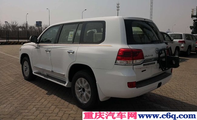 2018款丰田酷路泽4600中东版 18轮/天窗/后挂现车80.5万