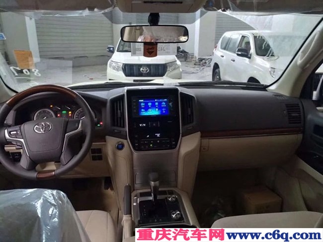 2019款丰田酷路泽4000中东版 17轮/7座/冰箱现车63.2万