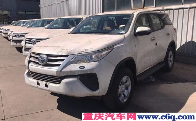 2019款丰田穿越者2700中东版 四驱/底挂/17轮现车28.5万
