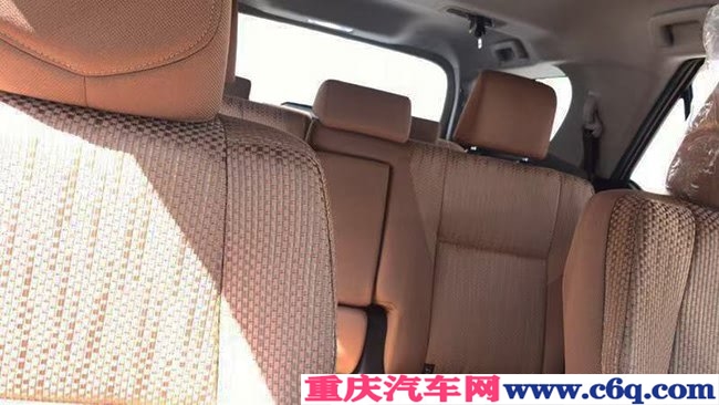 2019款丰田穿越者2700中东版 四驱/底挂/17轮现车28.5万