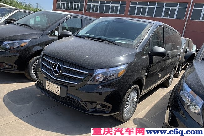 2018款奔驰METRIS美规版 7座真皮/17轮/金属漆现车37万