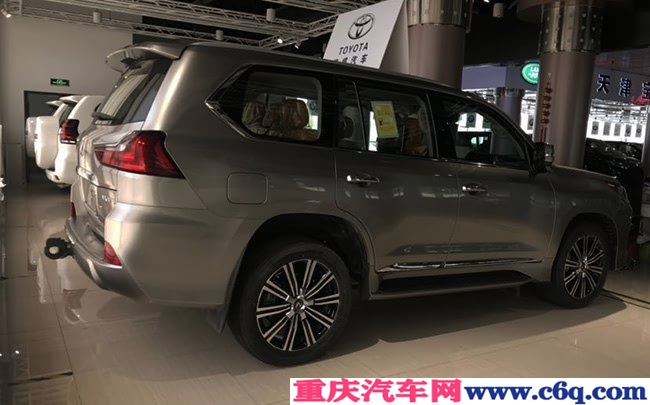 平行进口车雷克萨斯LX570中东版 18款铂金版现车143万购