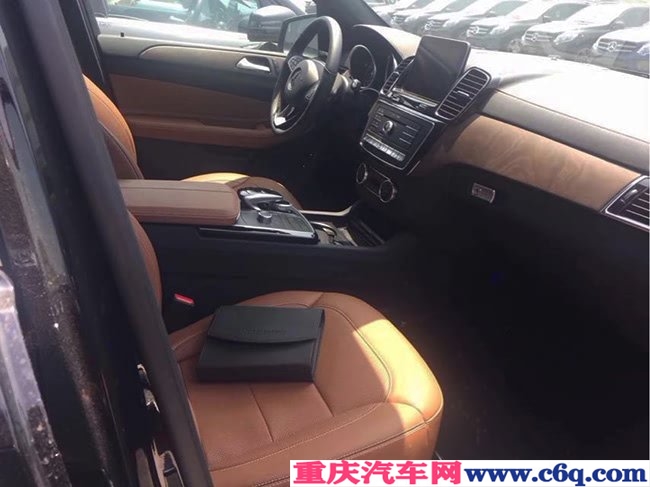 2018款奔驰GLE550E美规版 全景/停辅包/20轮现车77.5万