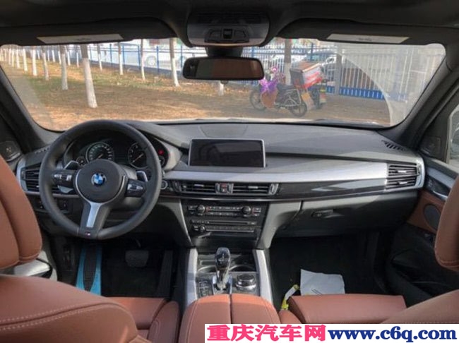 2018款宝马X5M加规版 3.0T经典公路SUV现车酬宾