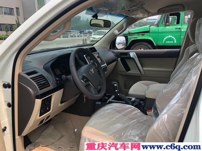 2019款丰田霸道2700中东版 7座/17铝轮/冰箱现车41.8万