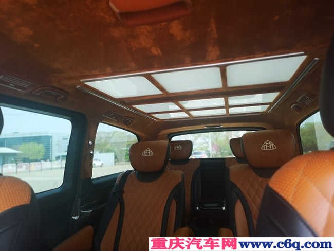 19款奔驰V250墨西哥版 航空座椅/17轮/LED大灯现车56万