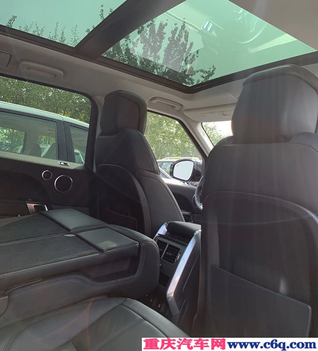 2019款路虎揽胜运动汽油版 全景/驾驶包/撞顶现车80.5万