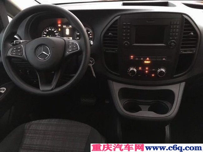 2018款奔驰METRIS美规版 豪华外观包/金属漆现车36.8万