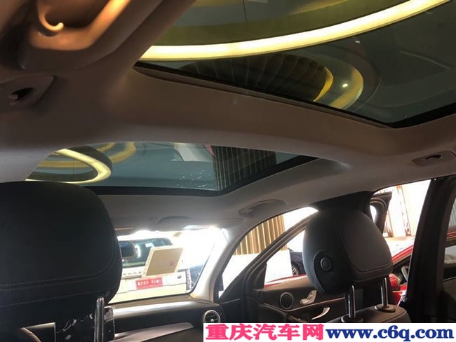 2019款奔驰GLC300墨西哥版 全景天窗/19轮现车40.5万购