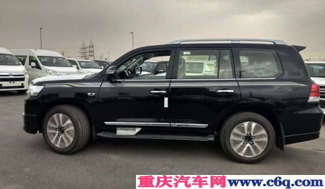 2019款丰田陆地巡洋舰5700中东版 现车尽享经典