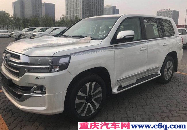 19款丰田酷路泽4600中东版 20轮/天窗/GT包围现车96.5万