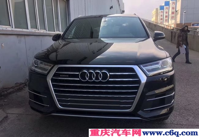 19款奥迪Q7加拿大版3.0T 7座/19轮/全景天窗现车61.5万