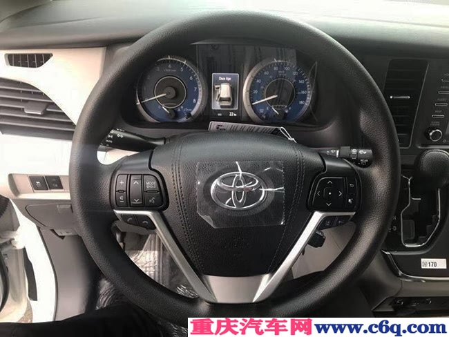 2019款丰田塞纳3.5L四驱版MPV 平行进口津城优享