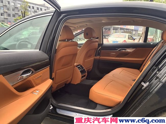 2016款宝马730中东版 18轮/LED大灯/全景天窗现车59万